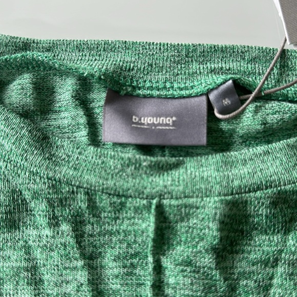 B.Young sweater - size M - Picture 2 of 6